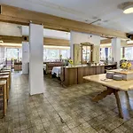 Hotel Salzburgerhof 3*