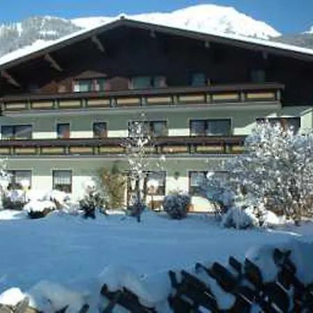 מלון Salzburgerhof 3*