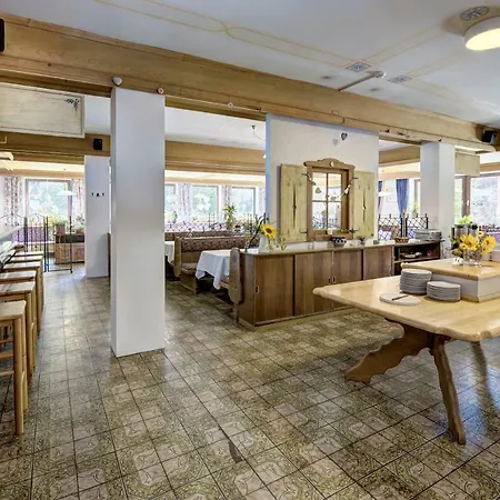 Hotel Salzburgerhof 3*