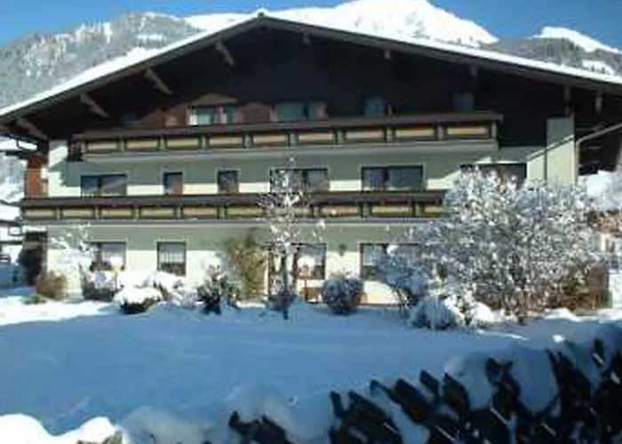 Hotel Salzburgerhof 3*